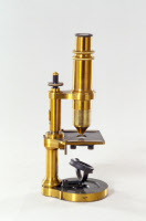 Microscope pour sériciculteurs v.1865