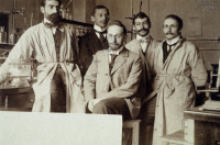 Ernest Fourneau dans le laboratoire de Richard Willstätter à Munich en 1901