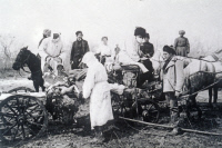 Transport de cadavres de l'épidémie de peste en Mandchourie en 1910-1911