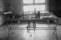 Laboratoire de la peste de l'Institut Pasteur de Madagascar vers 1930