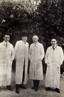 Charles Nicolle et ses collaborateurs à Tunis vers 1930