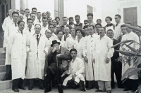 Charles Nicolle et son équipe en 1933.
