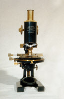Microscope Carl ZEISS, ayant appartenu à Félix d'Hérelle