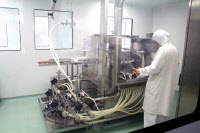 Production de vaccins et sérums - Institut Pasteur de Tunis en 2007