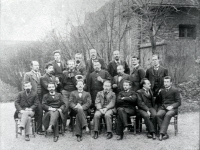 Collaborateurs d'Elie Metchnikoff à l'Institut Pasteur en 1898.