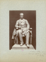 Photographie de la statue pour le Monument à Louis Pasteur à Arbois