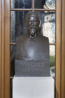 Buste d’Emile Duclaux au musée Pasteur, Paris