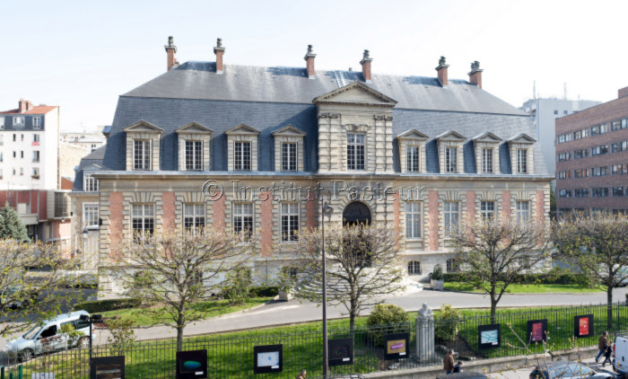 Façade du bâtiment historique de l'Institut Pasteur - © Olivier Panier des Touches/Dolcevita
