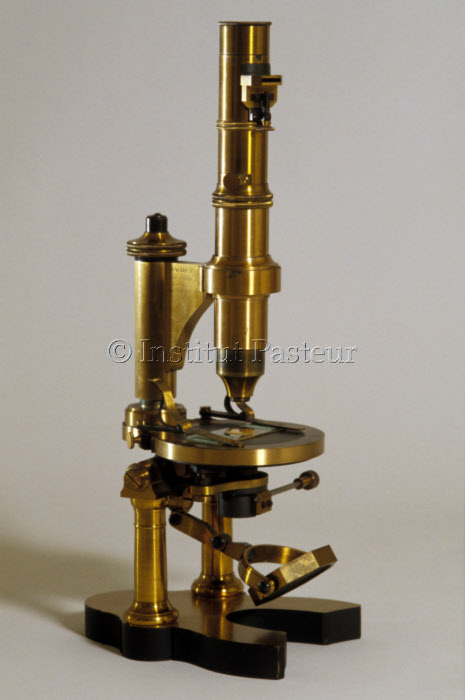 Microscope Nachet utilisé par Louis Pasteur 