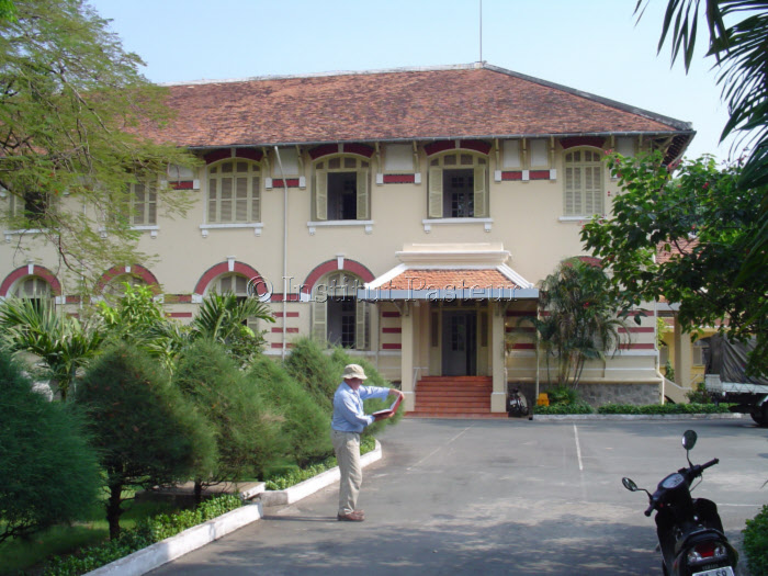 Institut Pasteur d'Hô-Chi-Minh-Ville en 2004