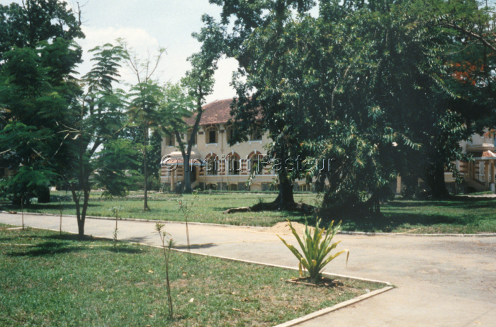 Institut Pasteur d'Hô-Chi-Minh-Ville en 1990