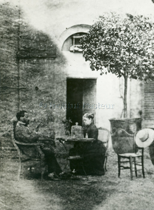 Pasteur et sa femme près d'Alès - 2