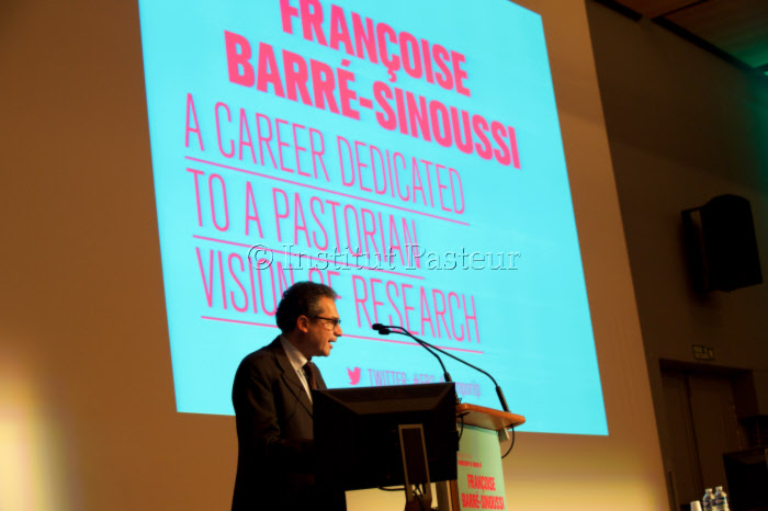 Conférence en l'honneur de Françoise Barré-Sinoussi le 13 octobre 2015, Institut Pasteur, Paris.