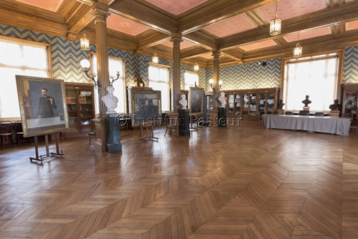 Salle des Actes située dans le bâtiment historique de l'Institut Pasteur