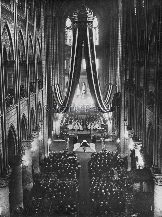 Obsèques d'Emile Roux le 9 novembre 1933.